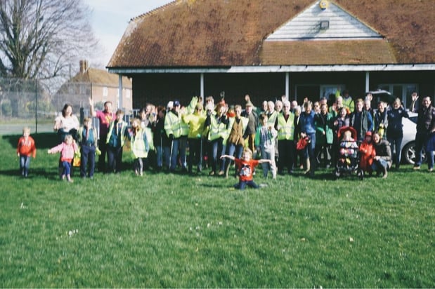 Pluckley village clean-up